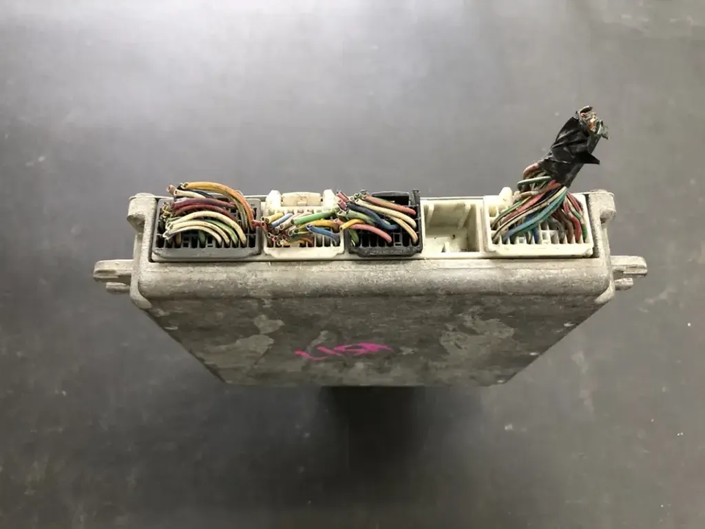 9H 37820-RFA-902 (3)