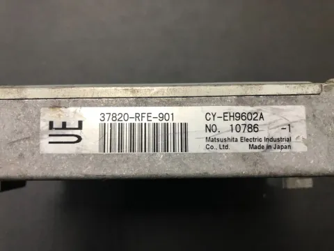 UE 37820-RFE-901 (1)