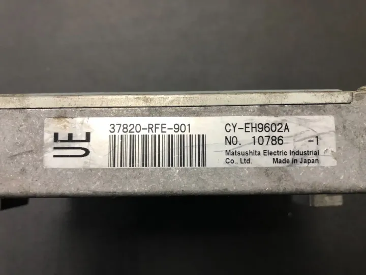 UE 37820-RFE-901 (1)