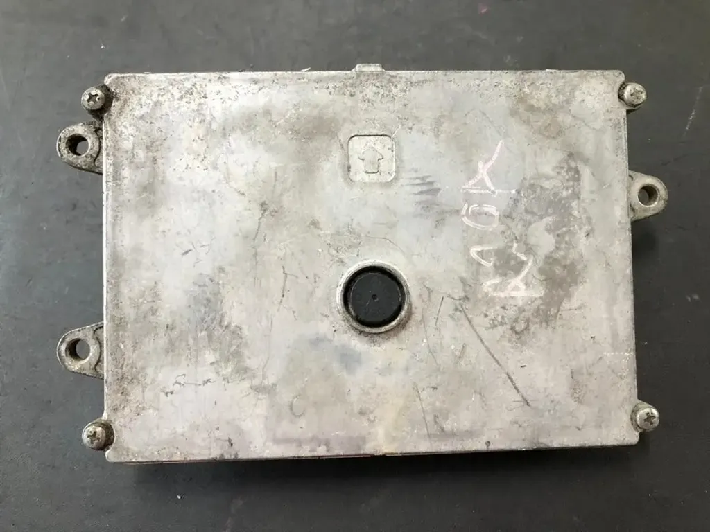 6P 37820-RWS-N81 (2)