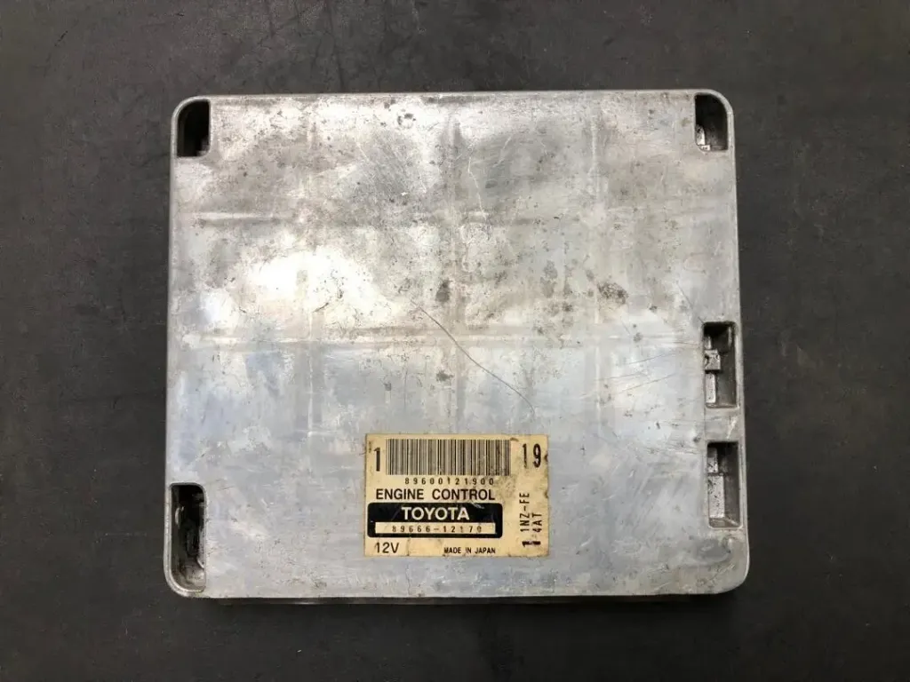 1NZ-FE 4AT 89666-12170 (1)