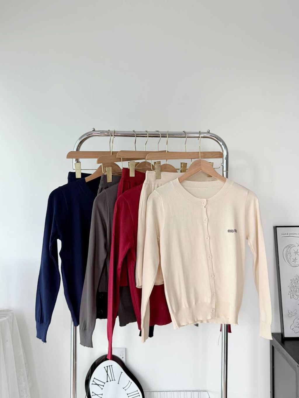 photo_6278220066596177733_y