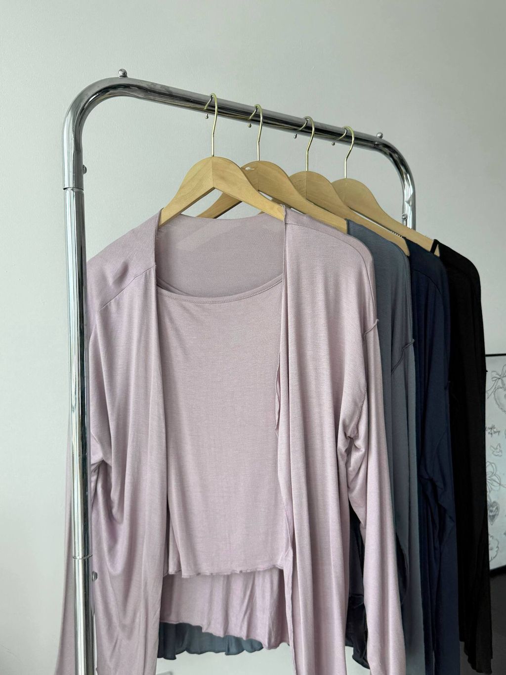 photo_6246645013224213340_w