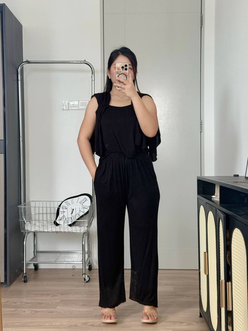 photo_6246645013224213357_w