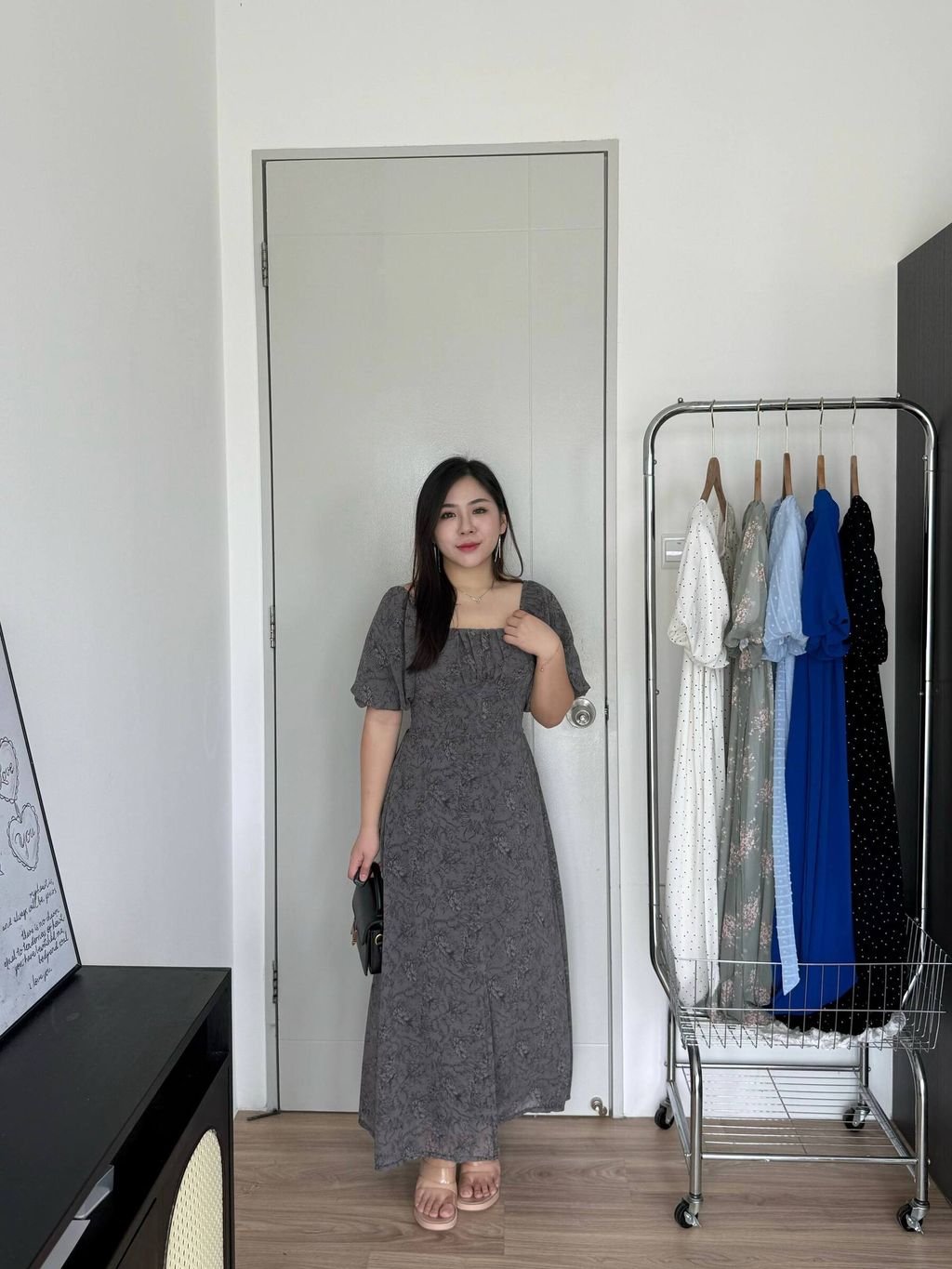 photo_6271334924786797389_w