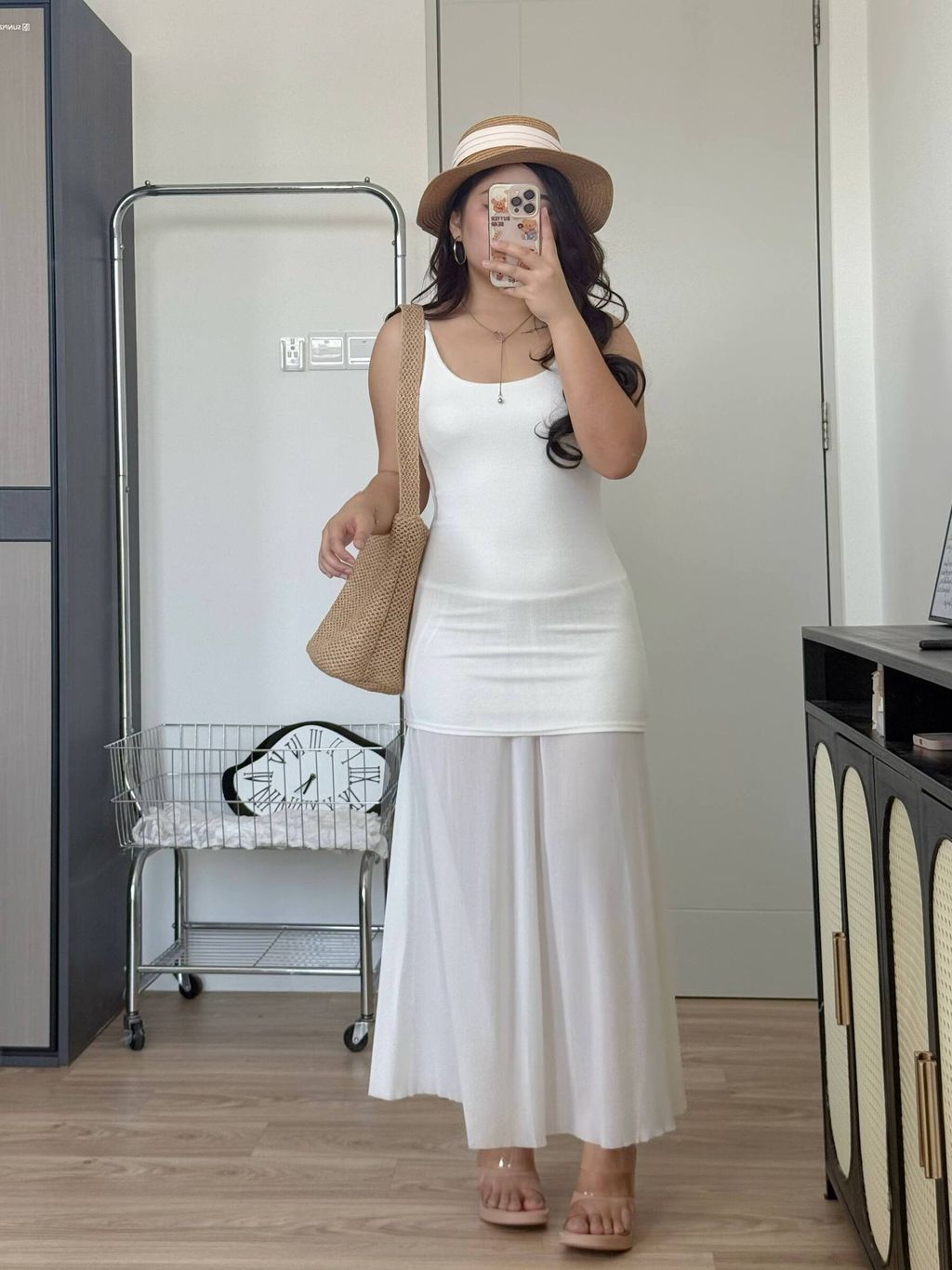 photo_6192664068951755705_w