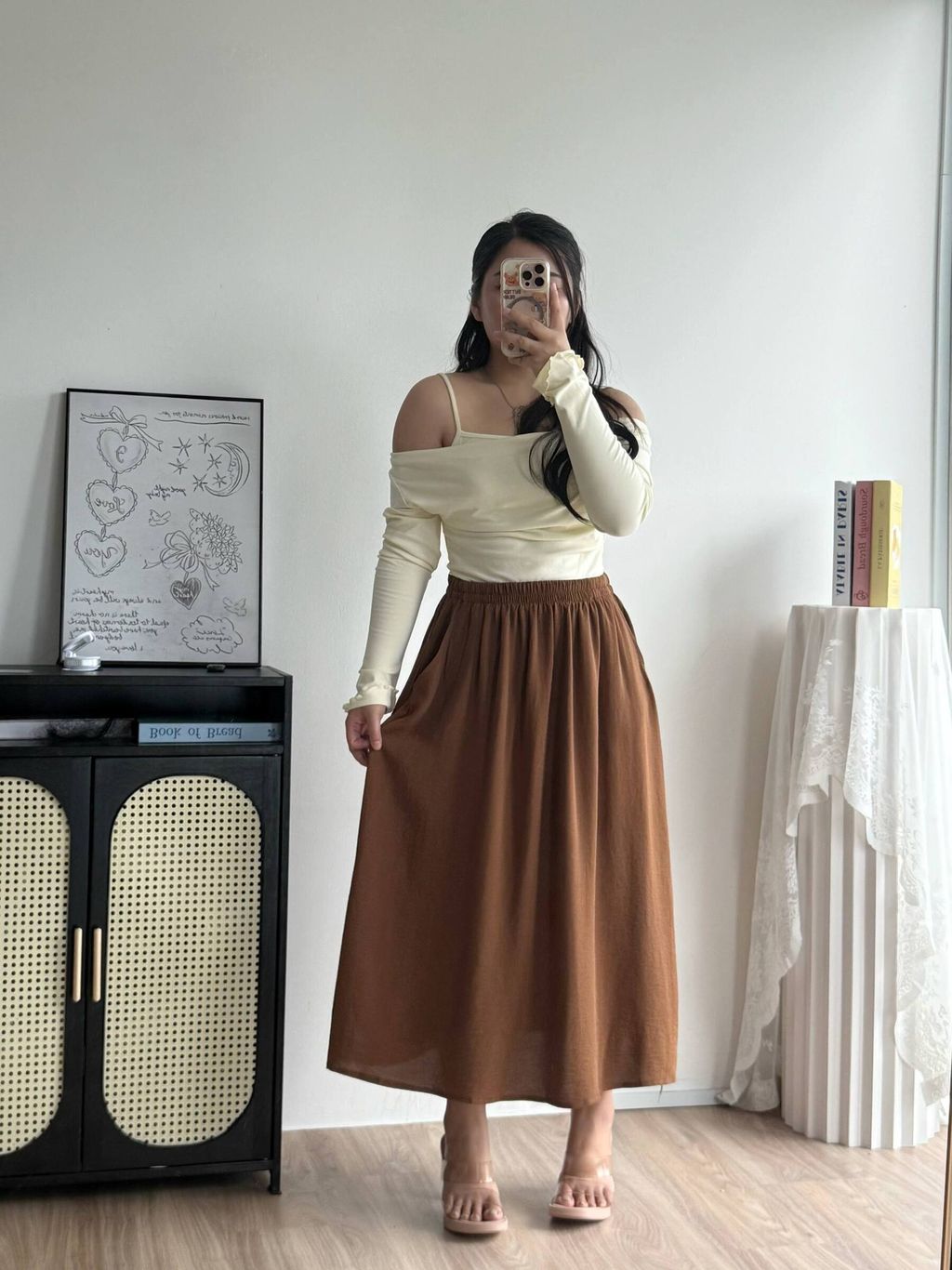 photo_6217685049474665115_w