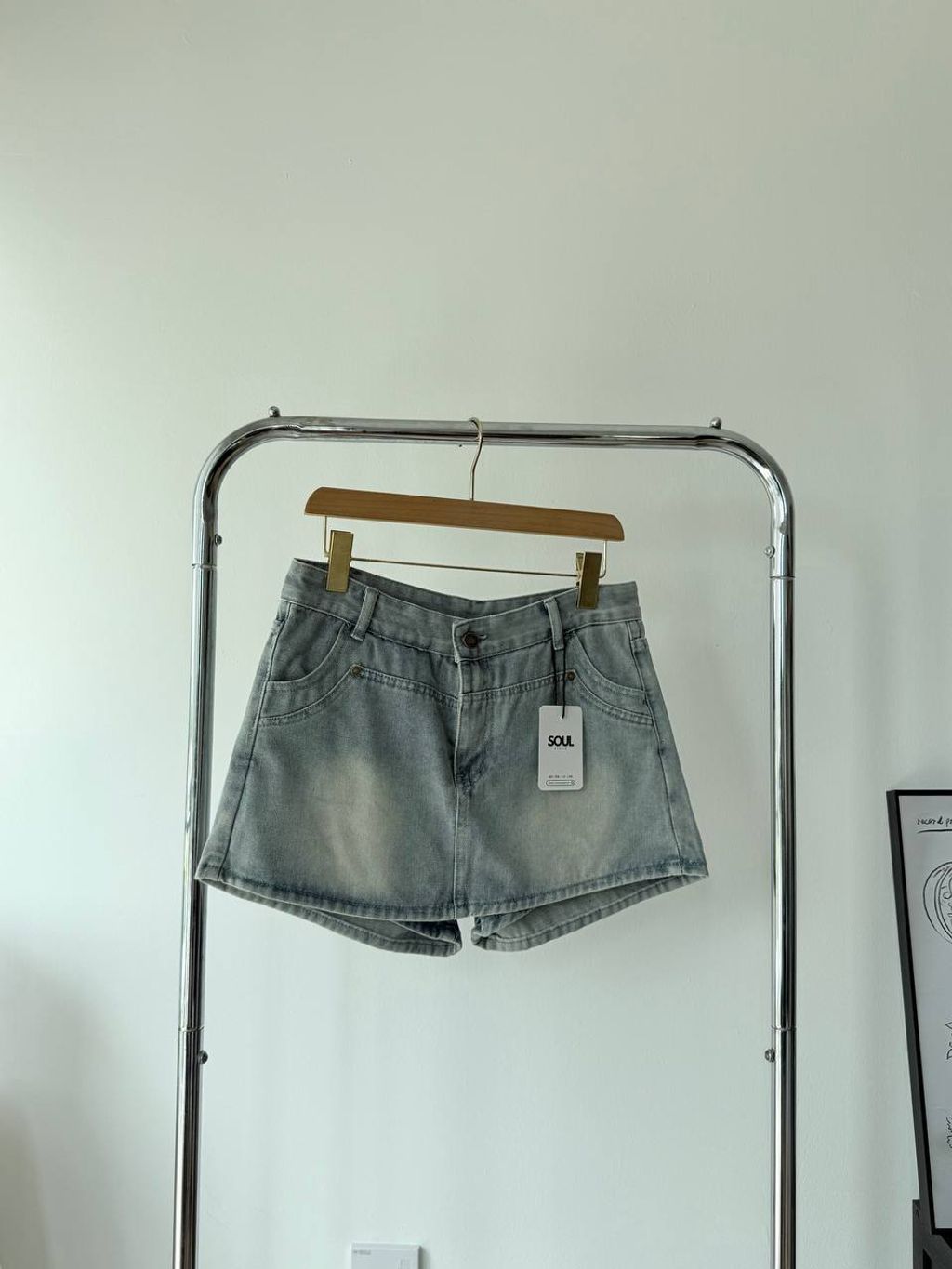 photo_6114137270618538904_y