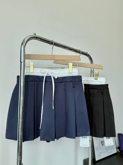 photo_6100458182032868894_y