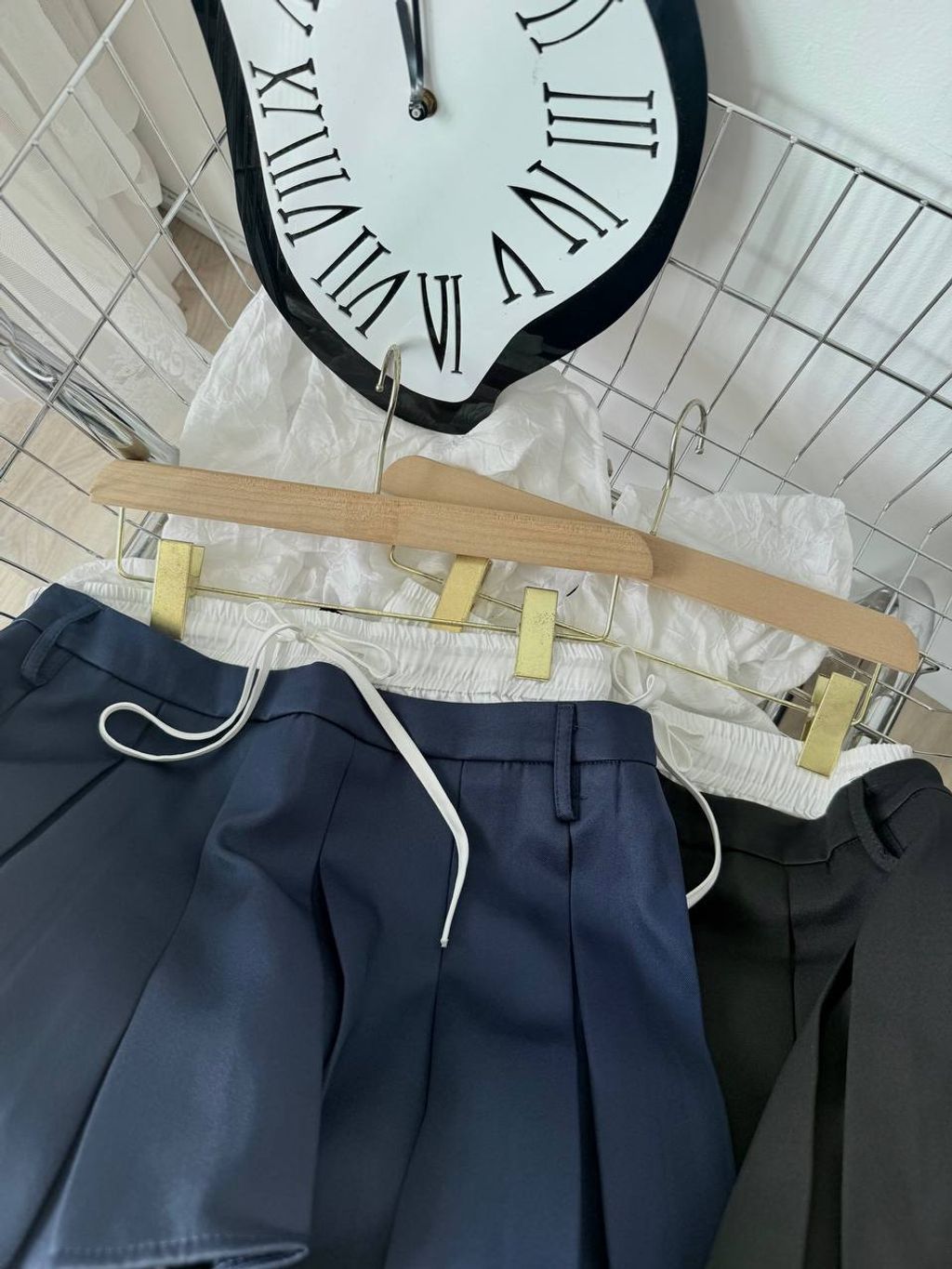 photo_6100458182032868891_y