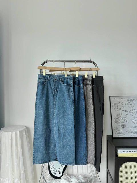 photo_6100458182032868911_y