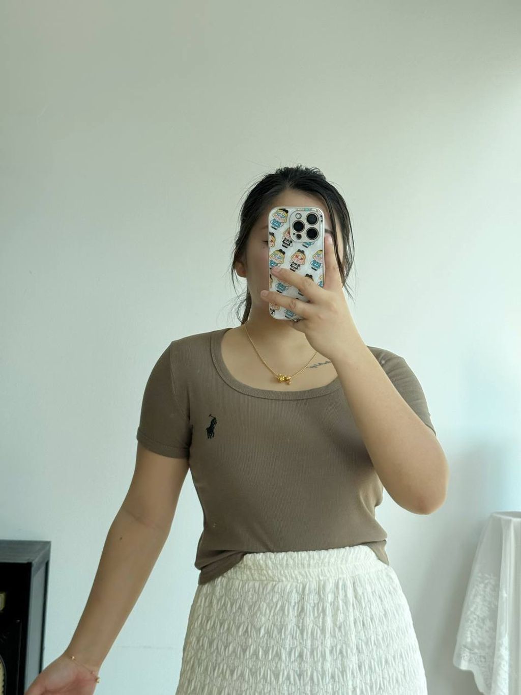 photo_6060079661179848336_y