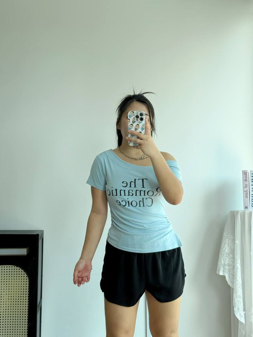 photo_6060079661179848144_y