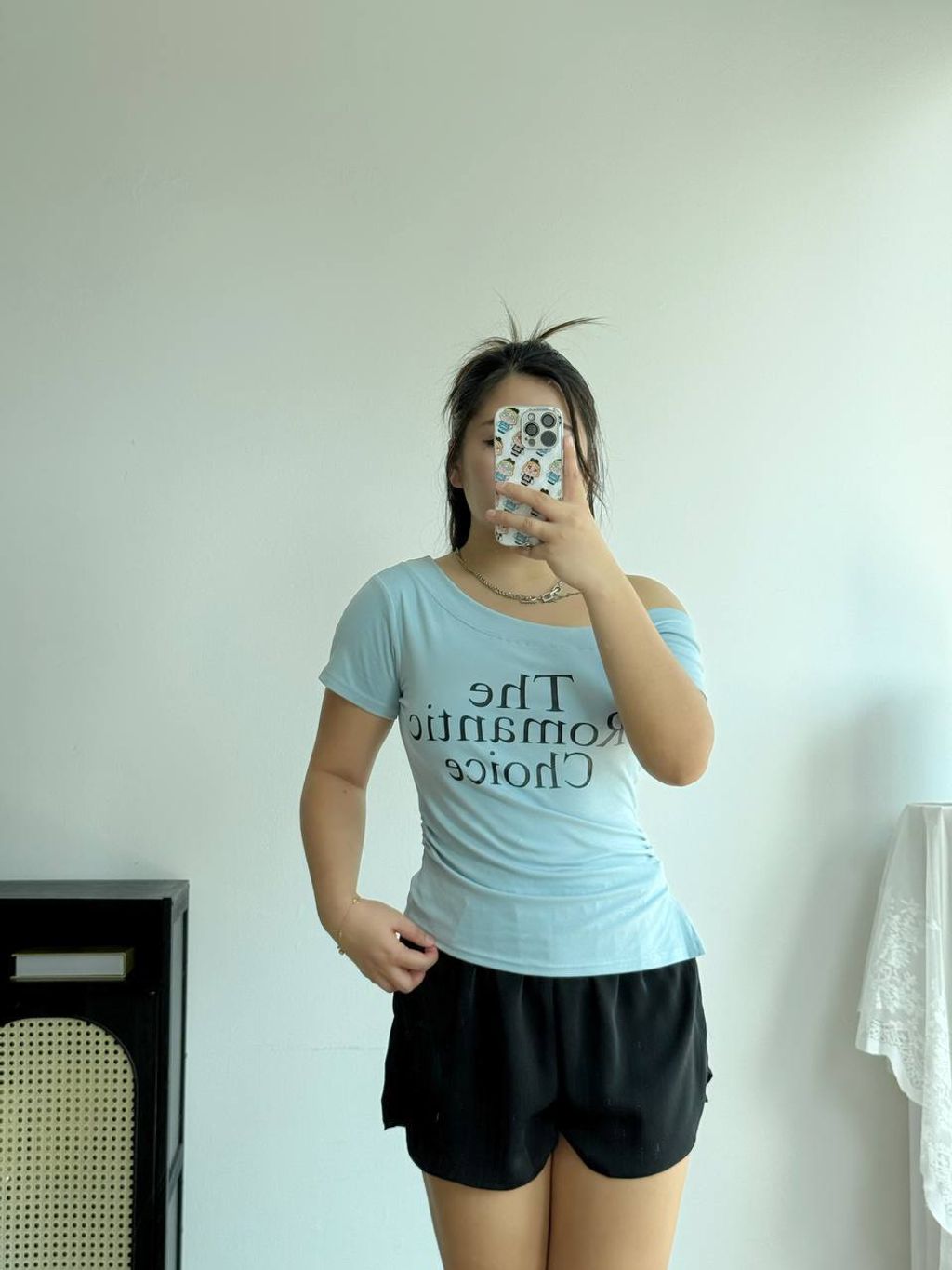 photo_6060079661179848147_y