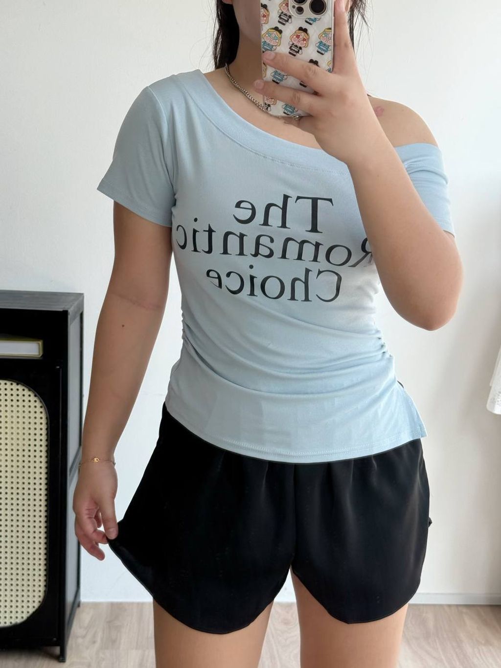 photo_6060079661179848148_y