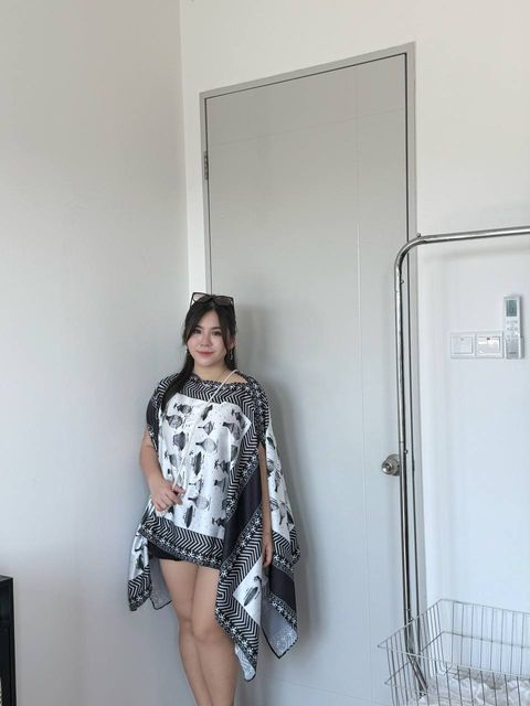 photo_6161366354502995188_y