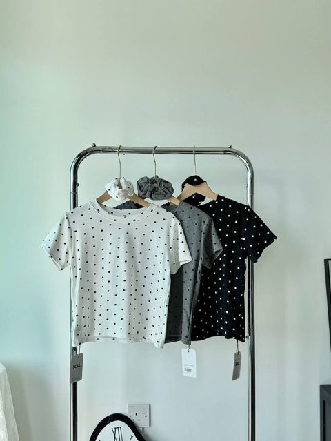 photo_6161366354502995375_y