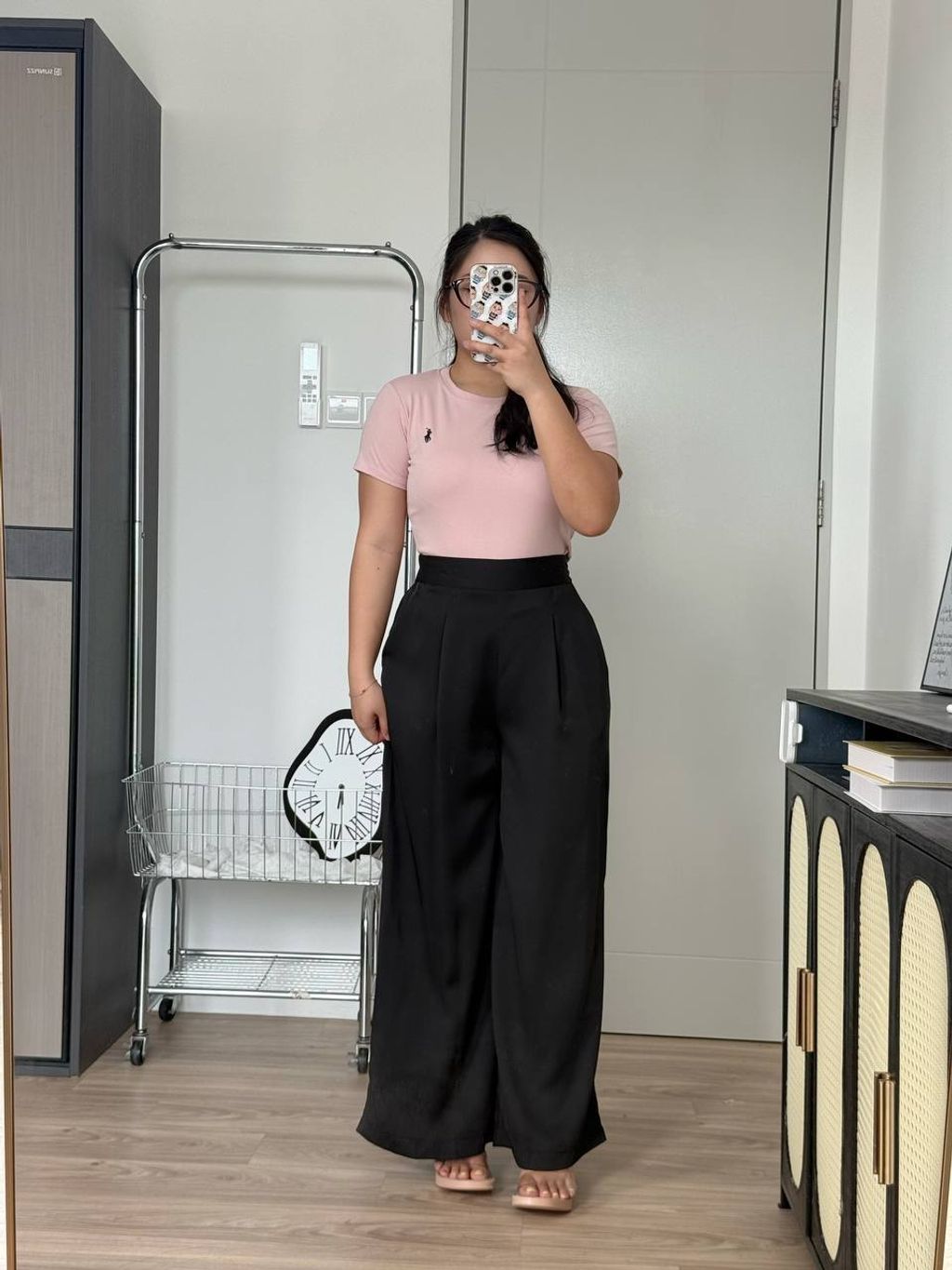 photo_6278220066596177588_y