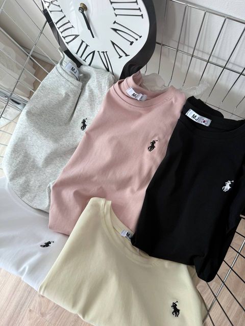 photo_6278220066596177584_y