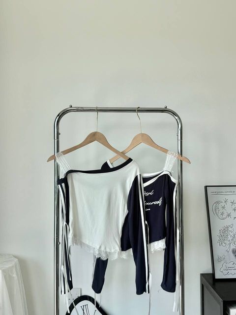 photo_6100458182032868933_y