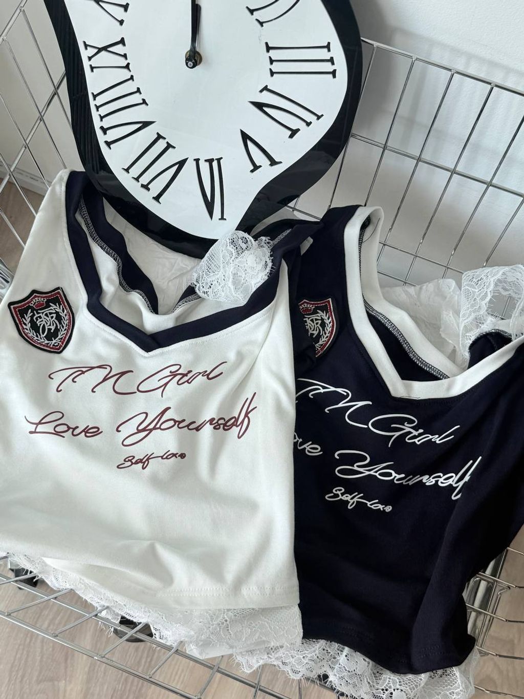 photo_6100458182032868932_y