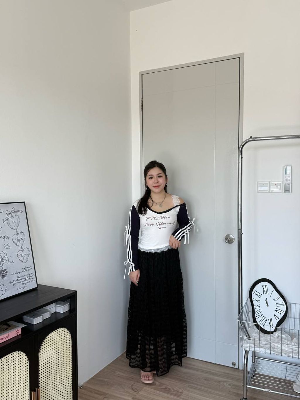 photo_6100458182032868810_y