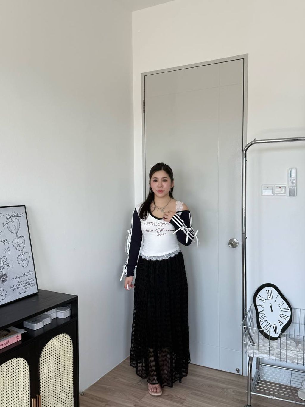 photo_6100458182032868813_y