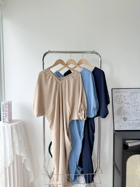 photo_6114137270618538855_y