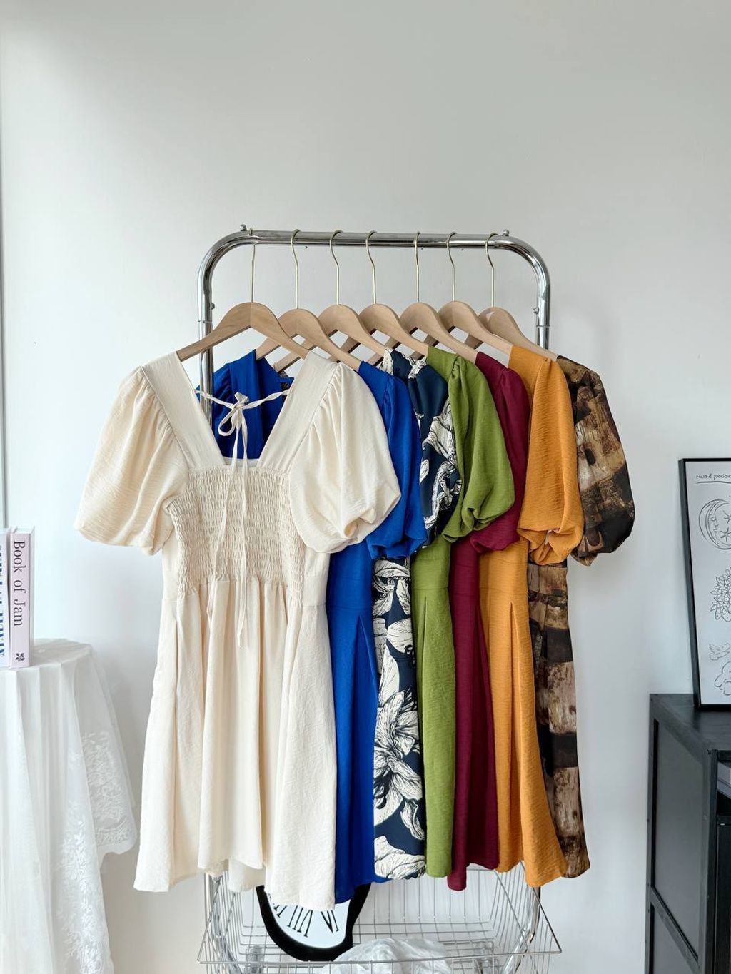 photo_6060079661179848173_y