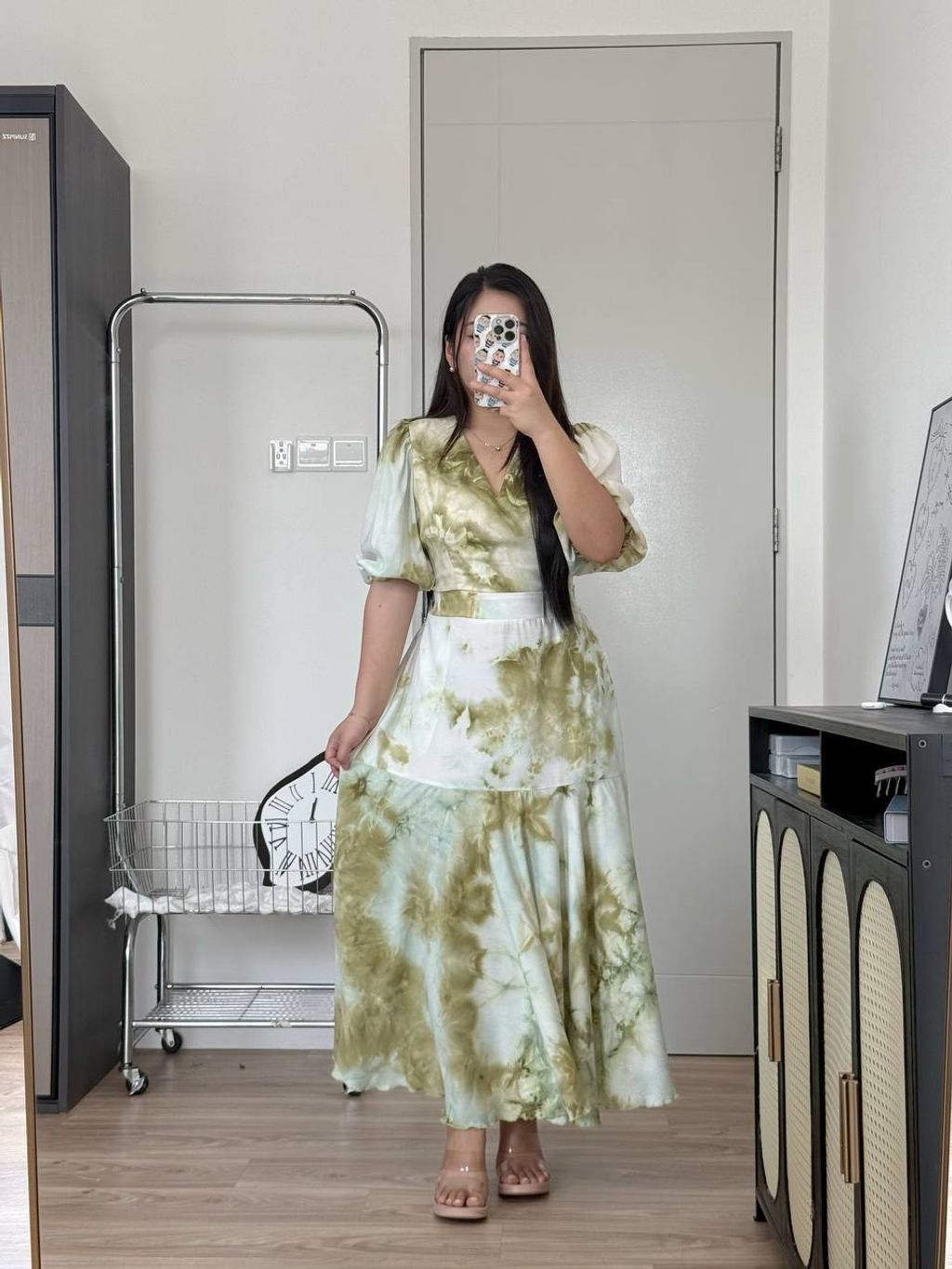 photo_6060079661179848222_y