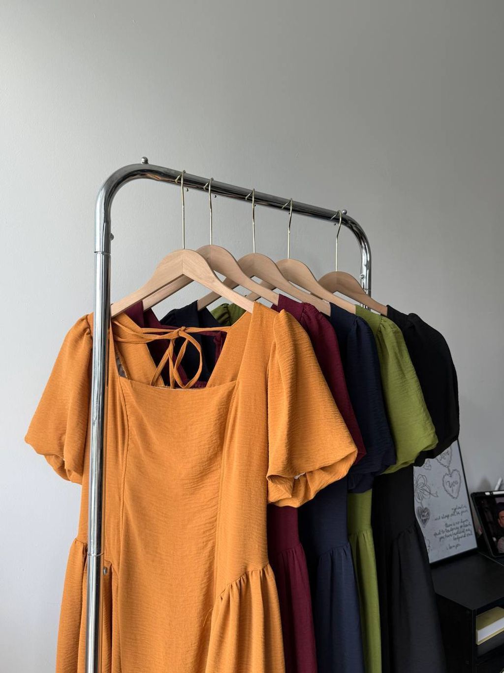 photo_6079913669828920143_y