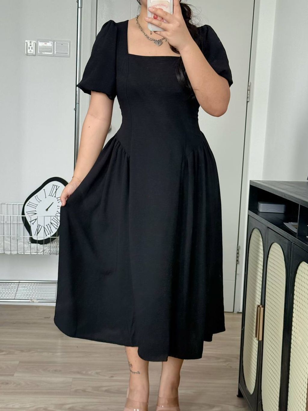 photo_6079913669828920144_y