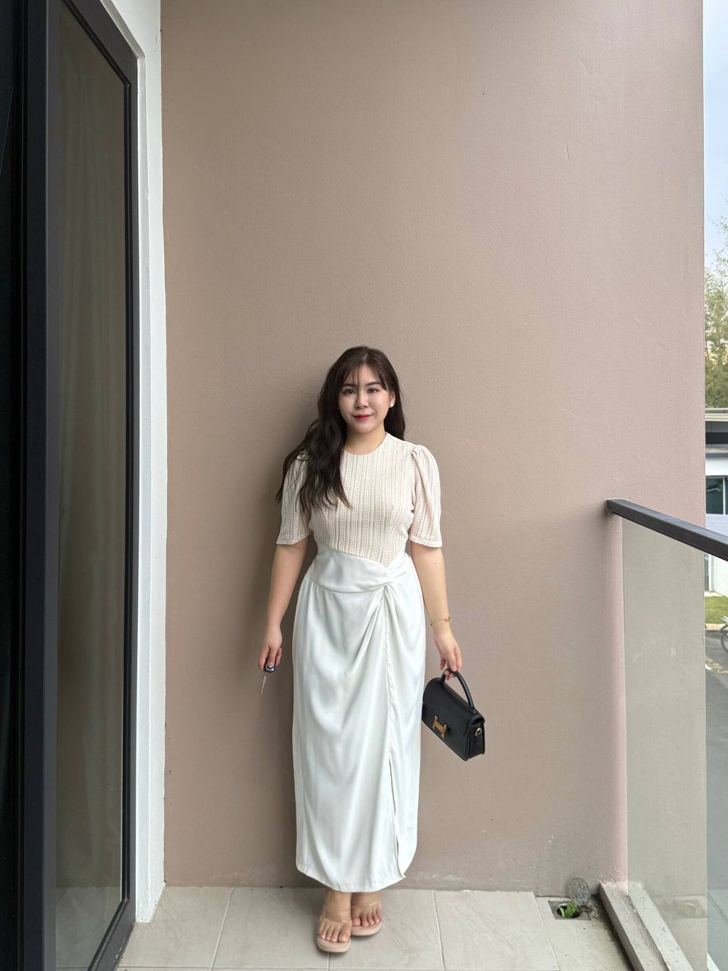 photo_6086699864189242553_w