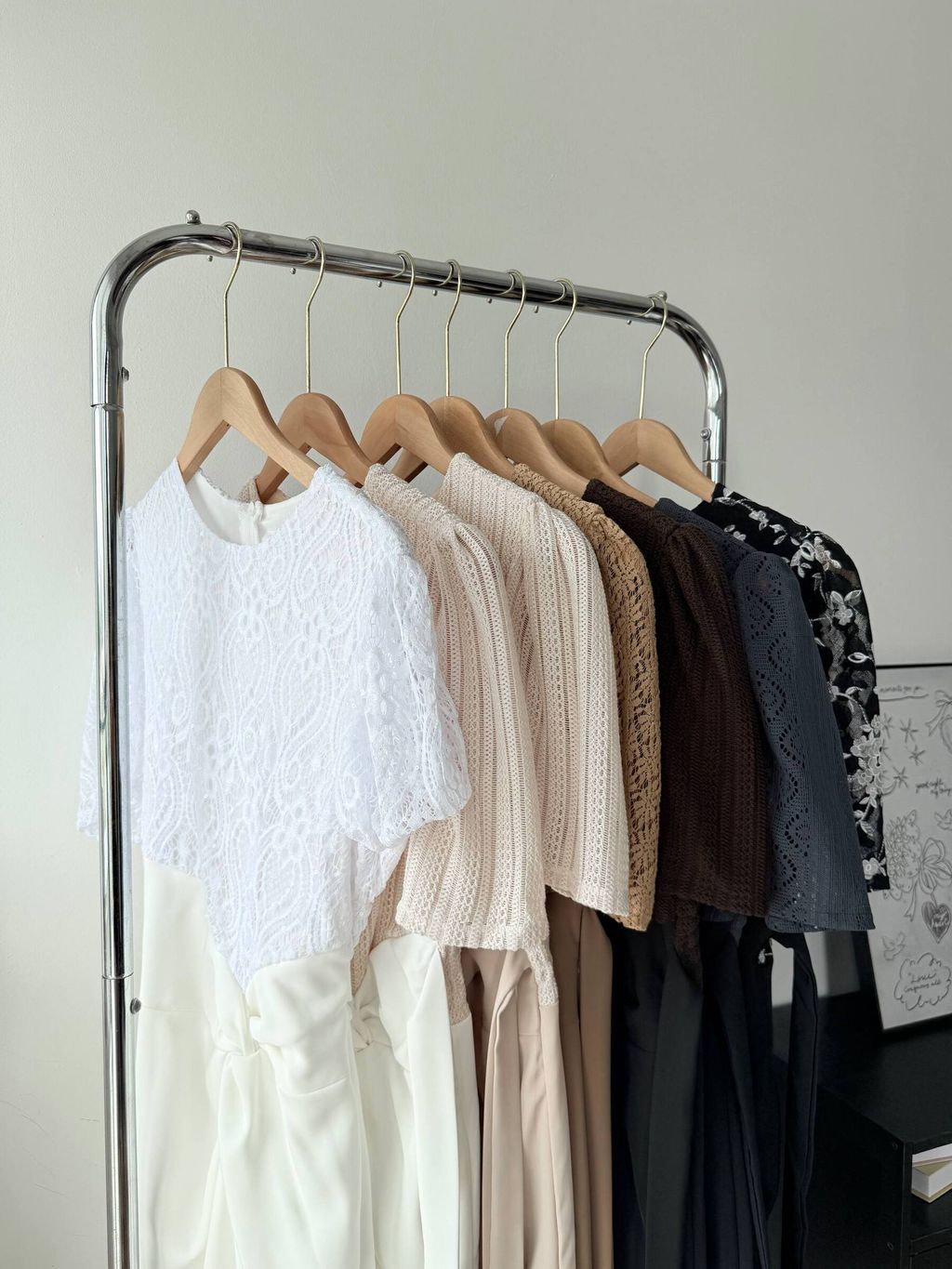 photo_6086699864189242545_w