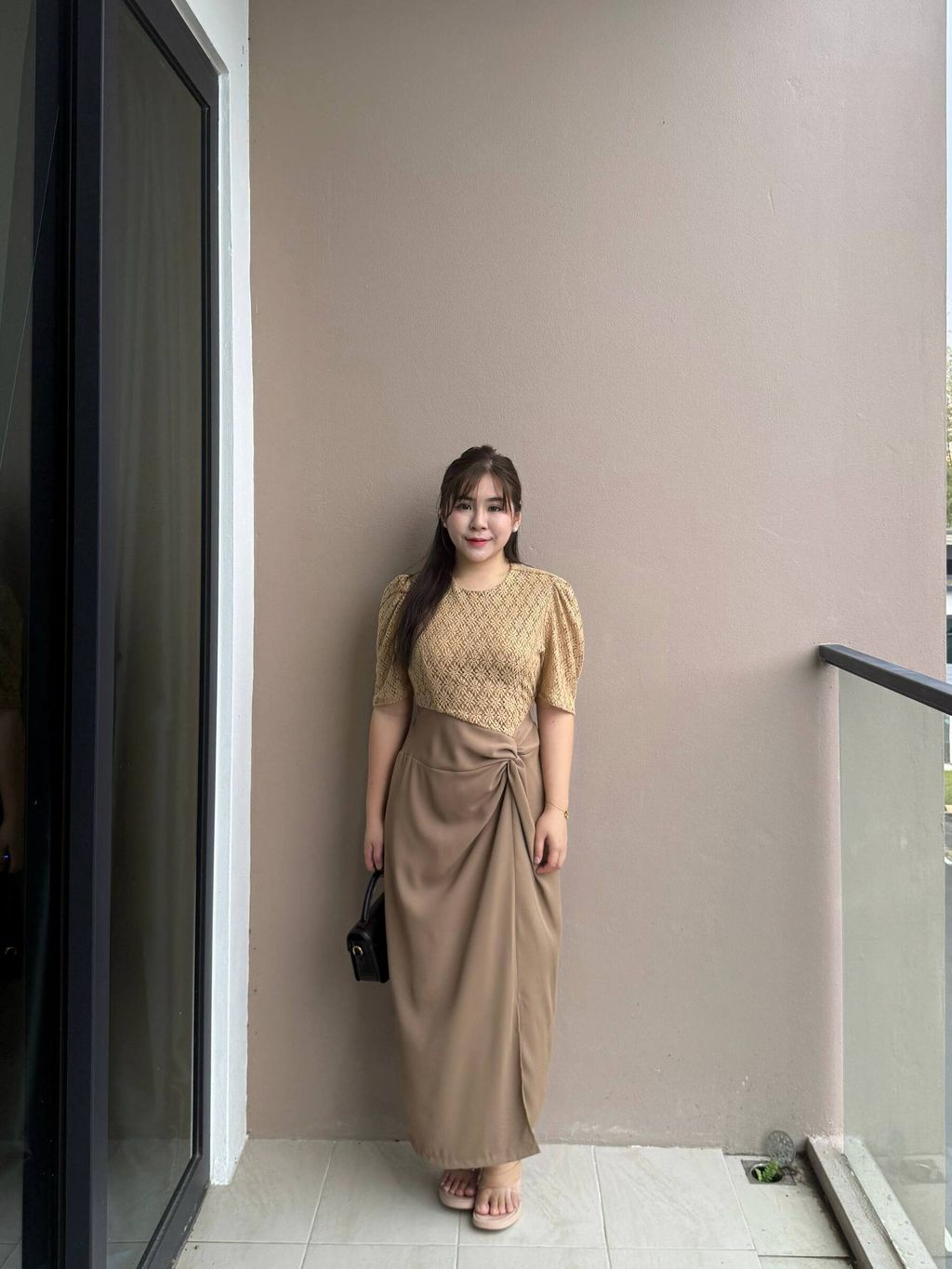 photo_6086699864189242568_w