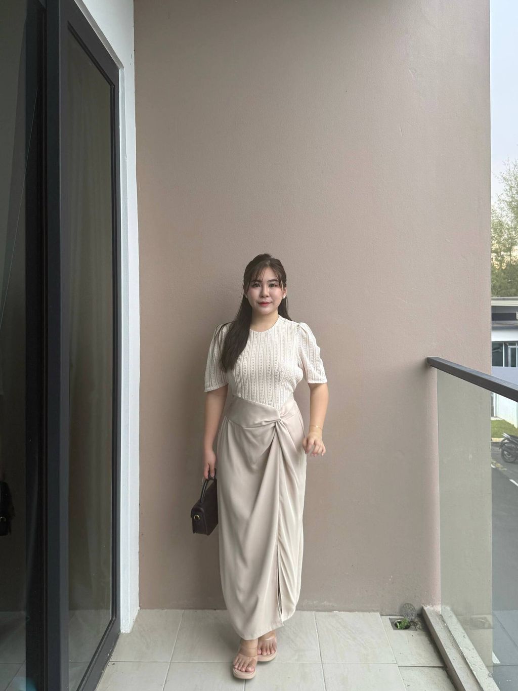 photo_6086699864189242570_w