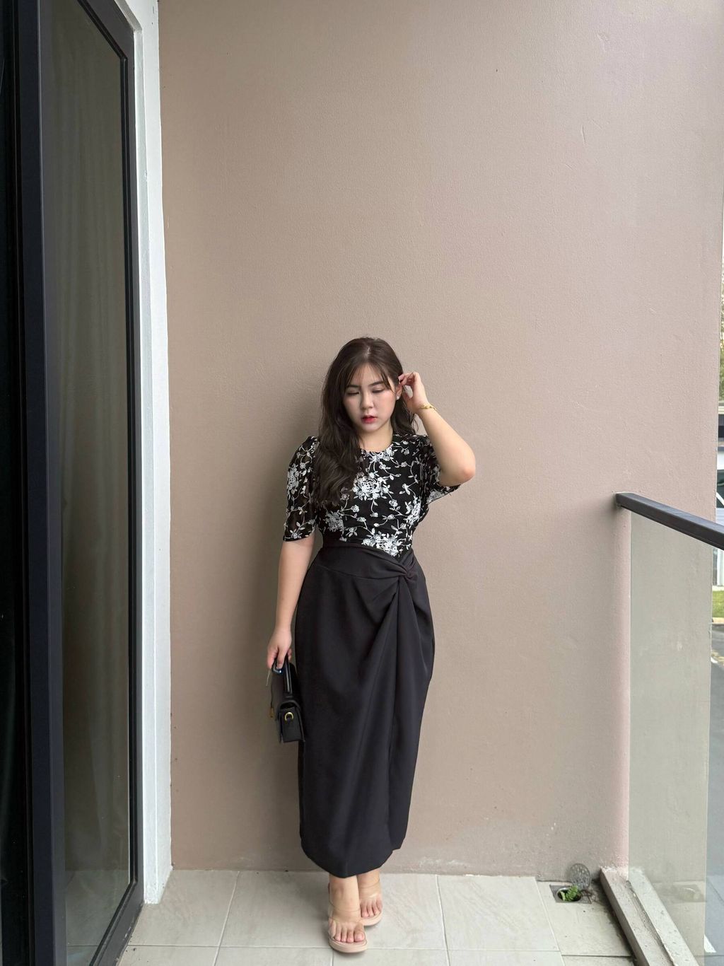 photo_6086699864189242561_w