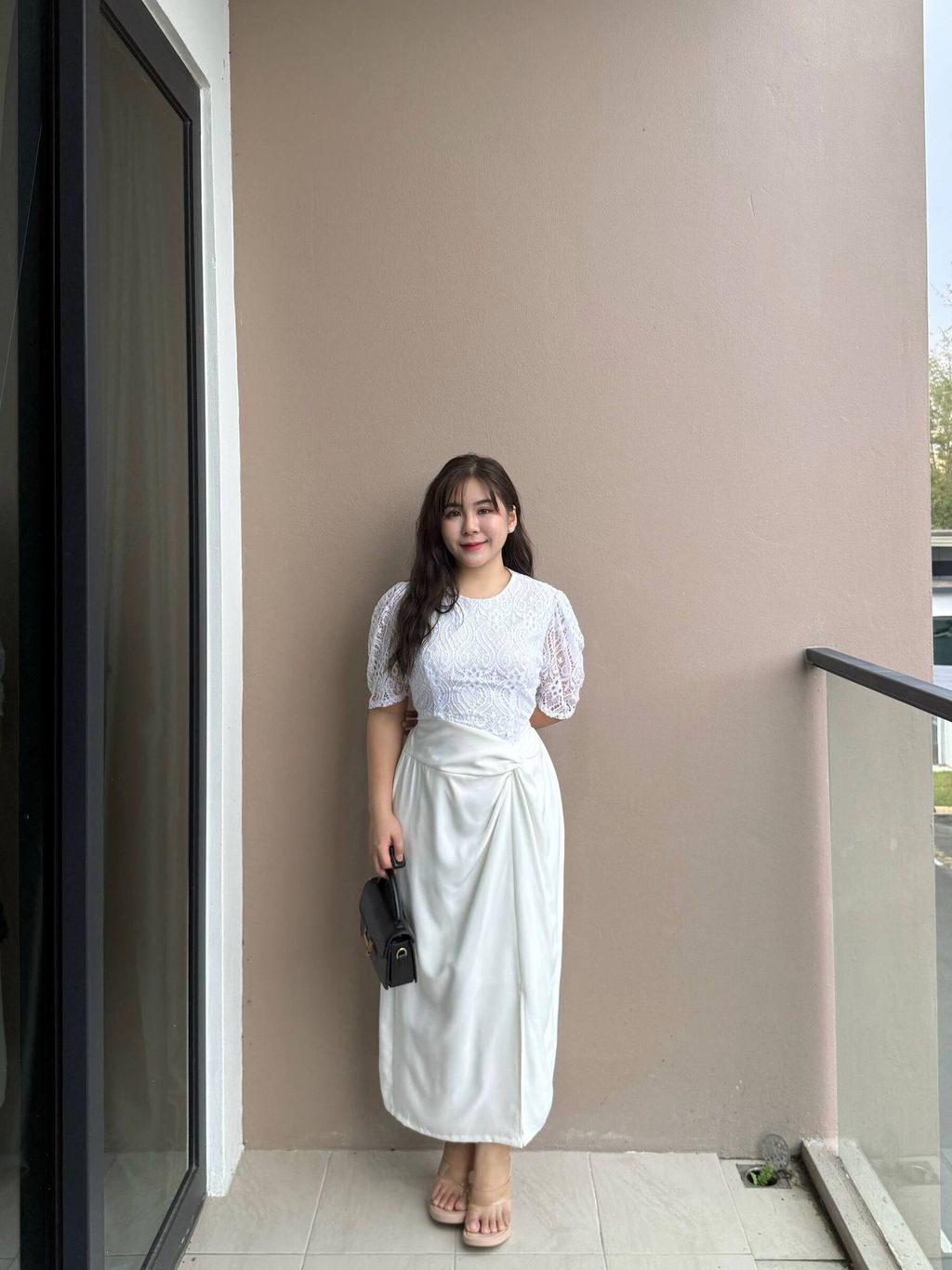 photo_6086699864189242557_w