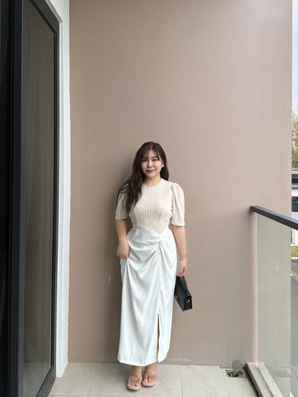 photo_6086699864189242556_w