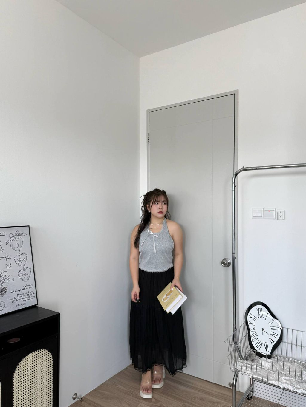 photo_6086699864189242595_w