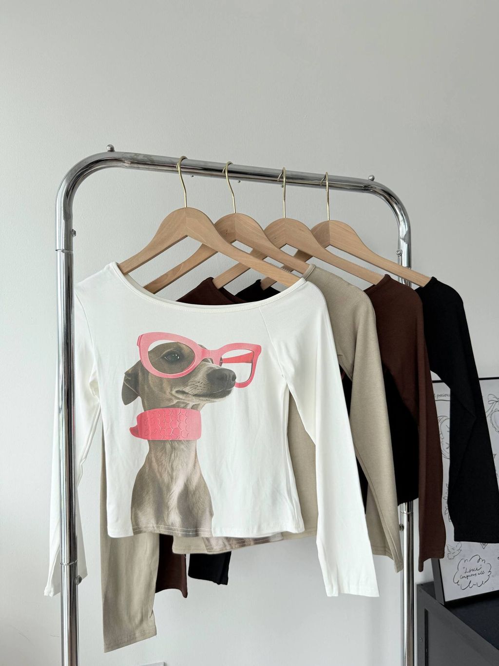 photo_6086699864189242606_w