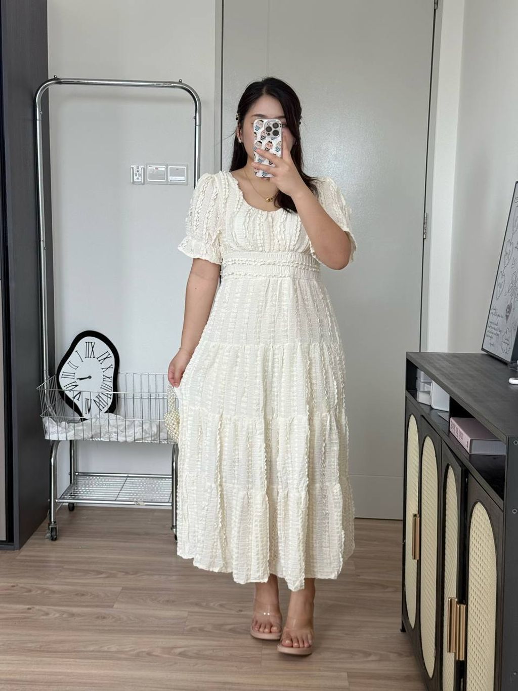 photo_6321010980385047324_y