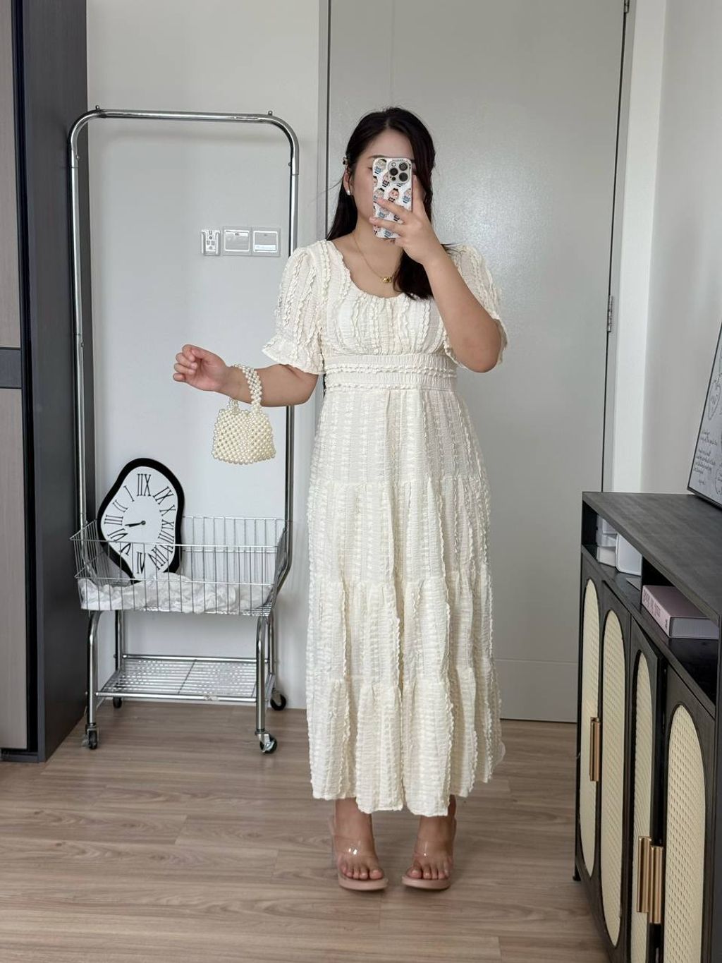 photo_6321010980385047327_y