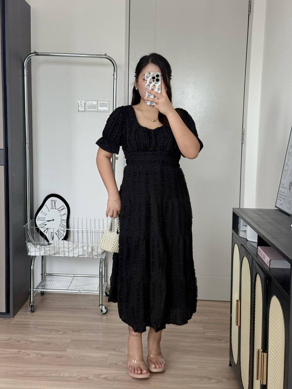 photo_6321010980385047331_y