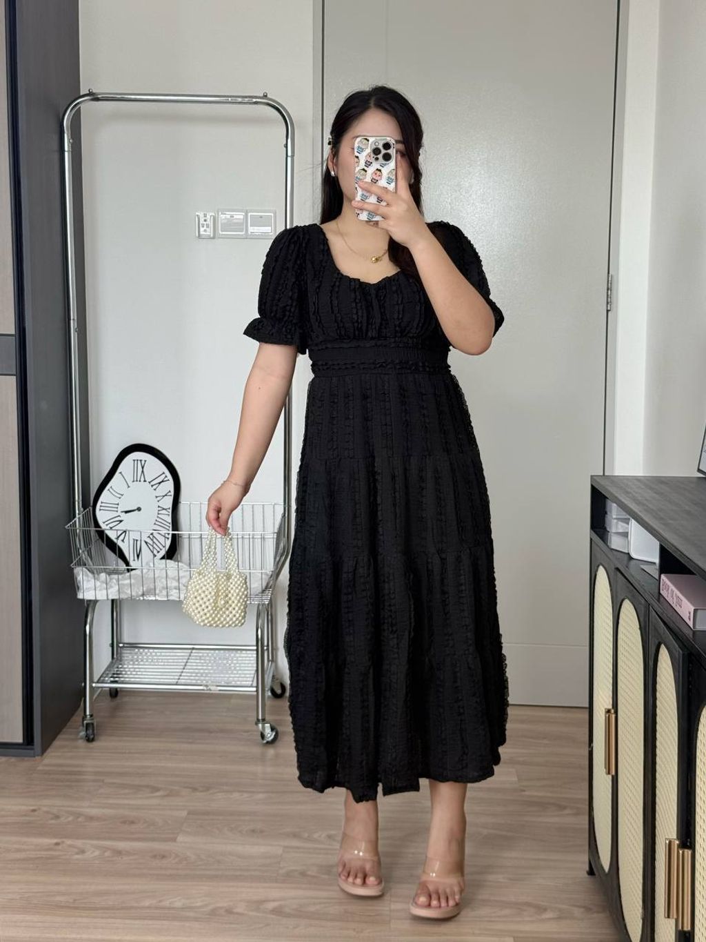 photo_6321010980385047333_y