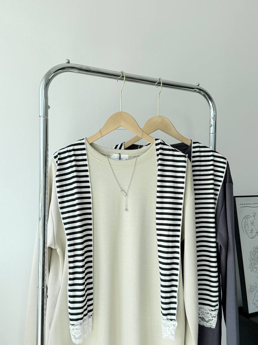 photo_6246741508254451210_y