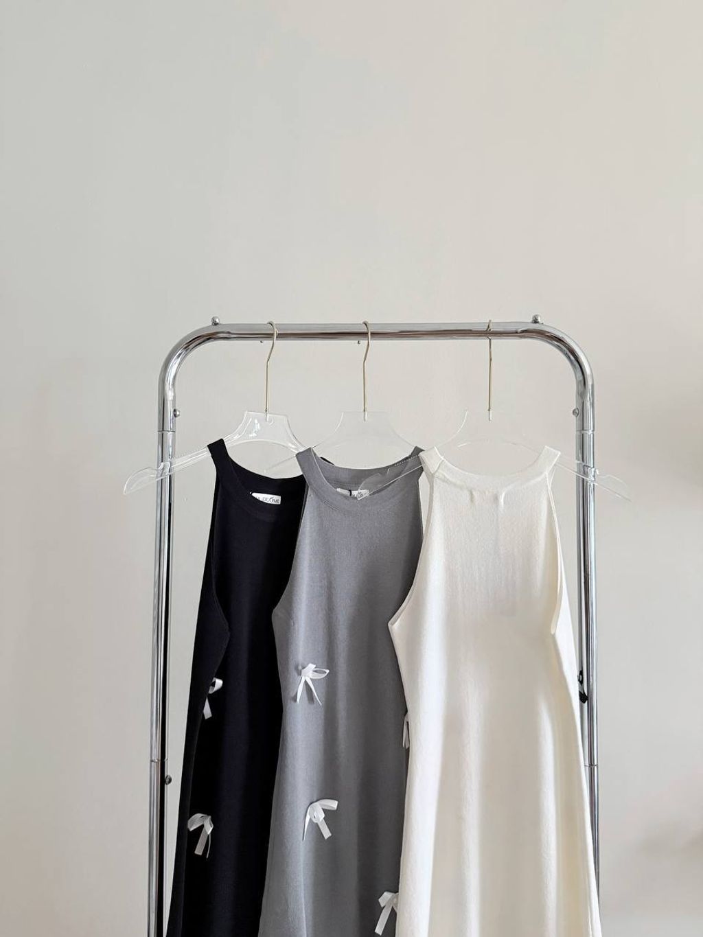 photo_6251462184118895699_y