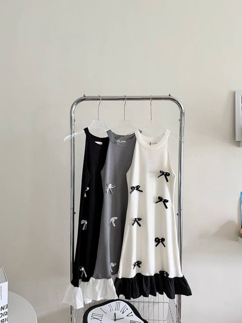 photo_6251462184118895695_y