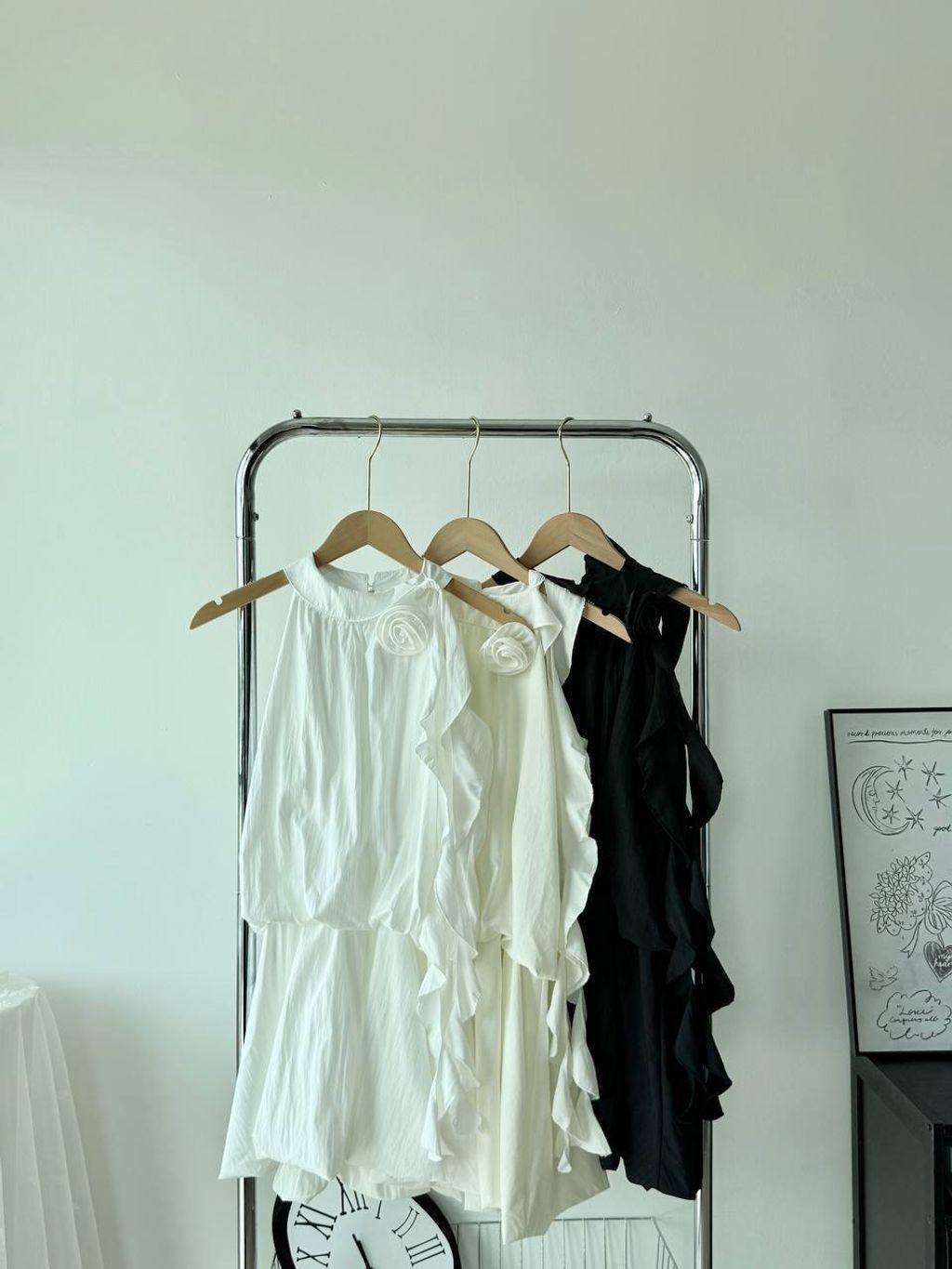 photo_6136368283335638713_y