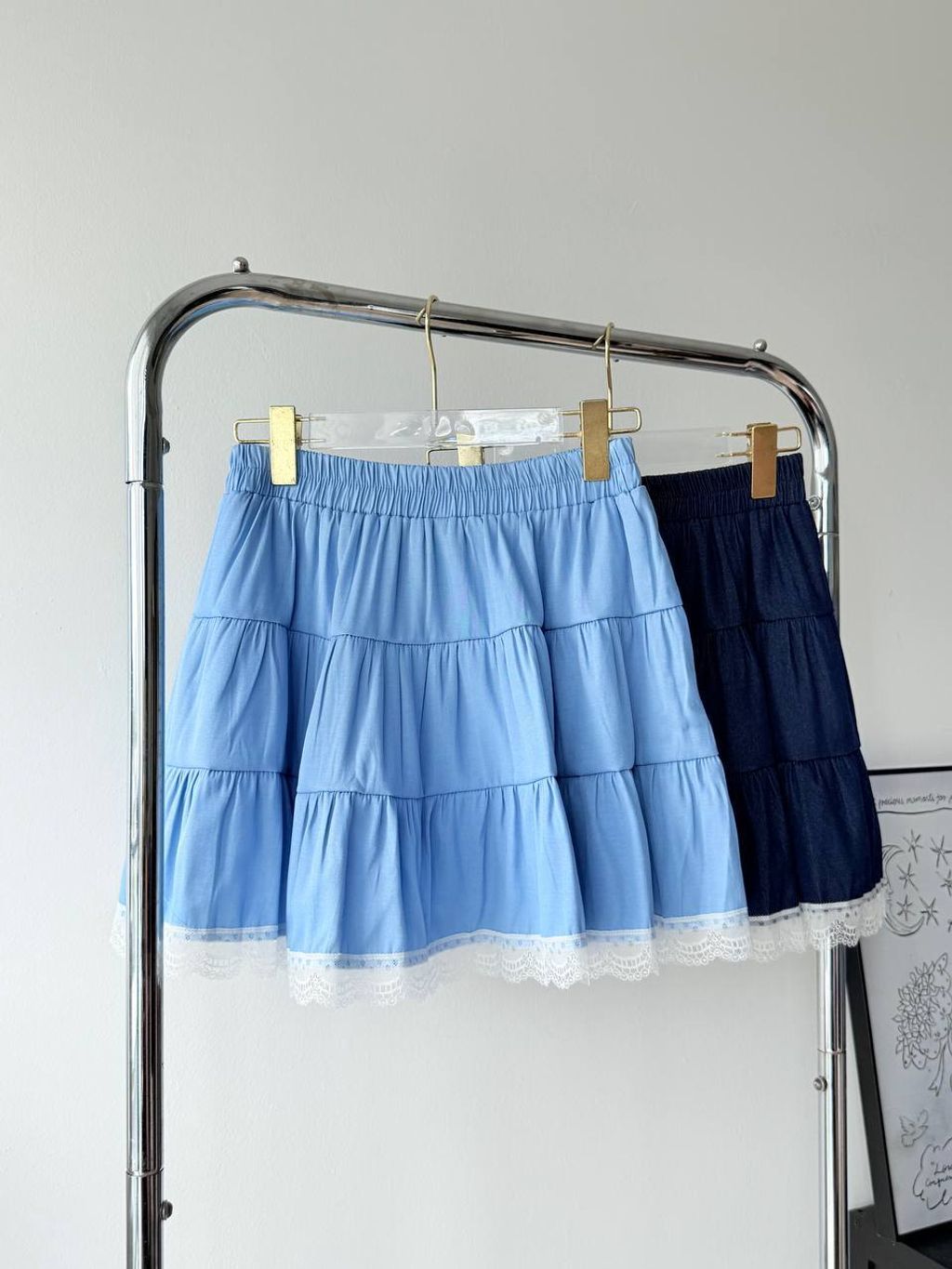 photo_6114137270618538999_y